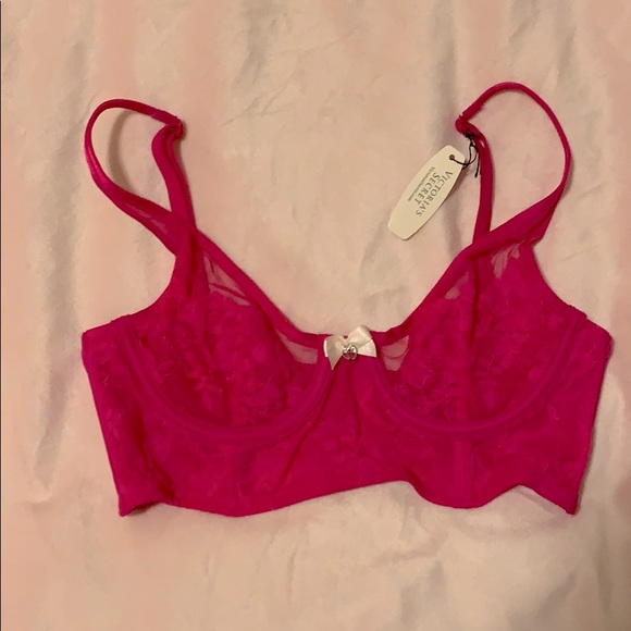 ‼️CLOSET CLOSING‼️NWT VS Body By Victoria Unlined Demi Bra - Picture 3 of 7